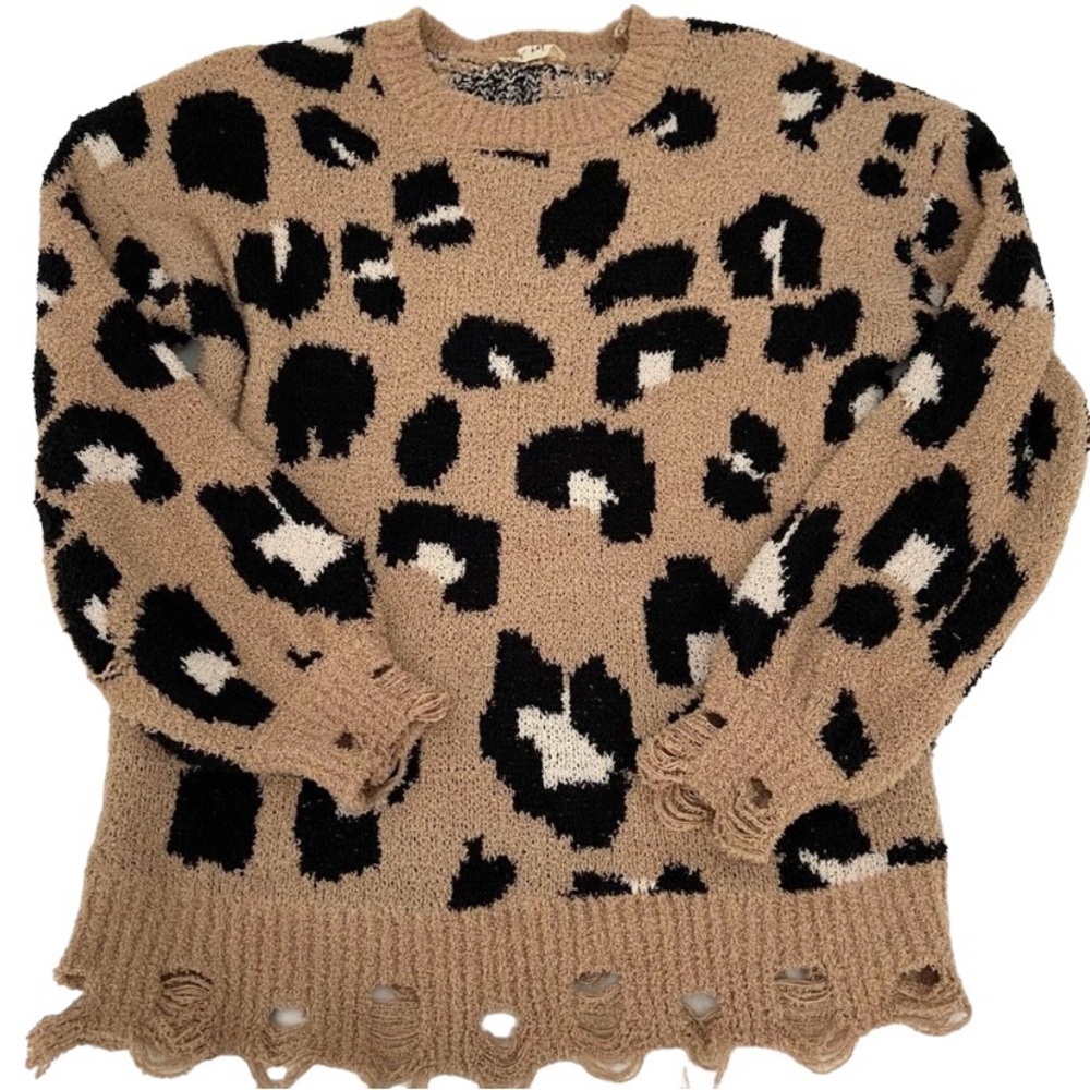 Distressed leopard sweater size small - Picture 2 of 11